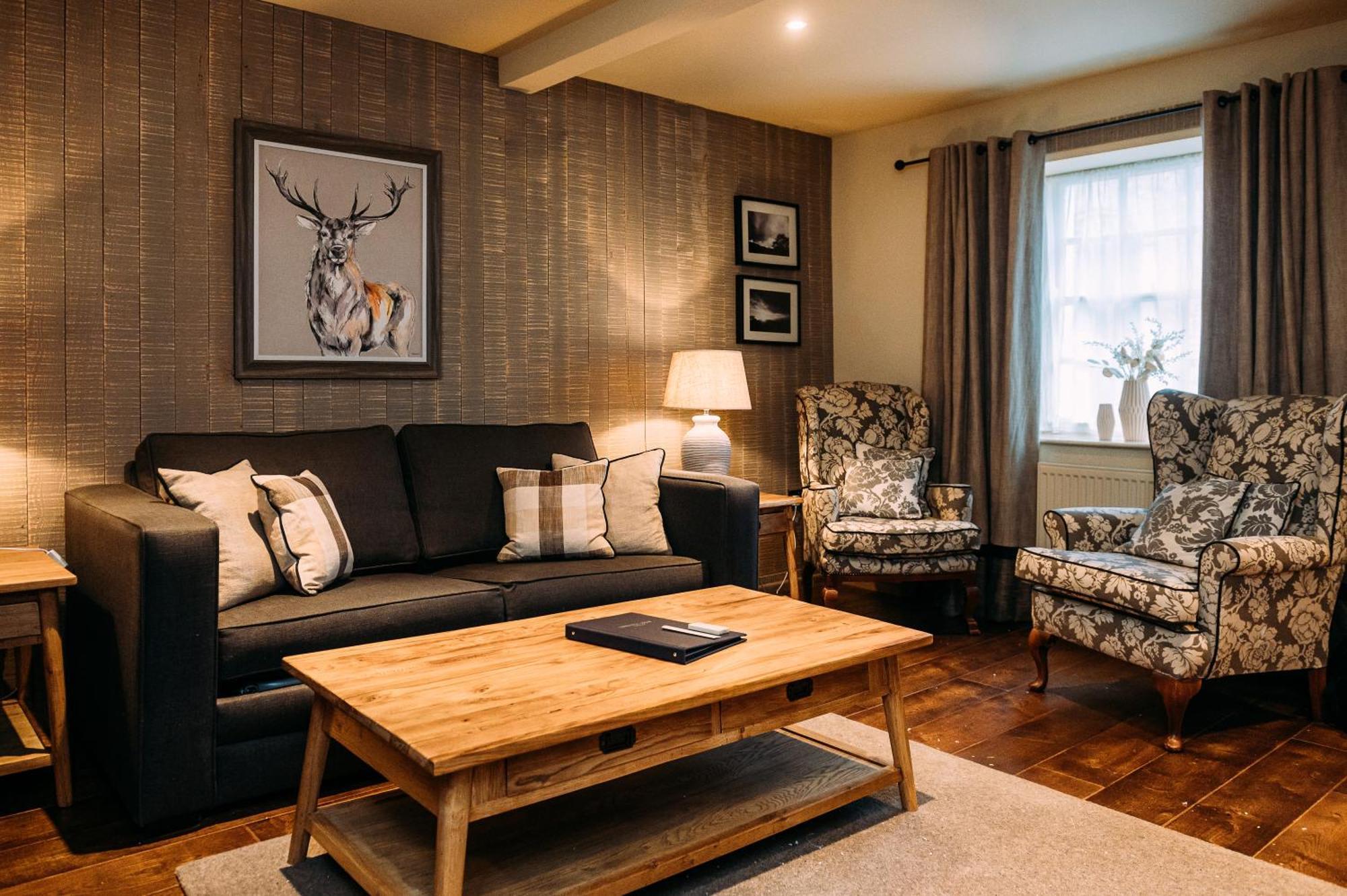 The Assheton Arms Hotel Clitheroe Bagian luar foto