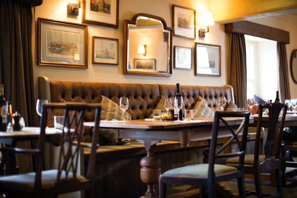 The Assheton Arms Hotel Clitheroe Bagian luar foto