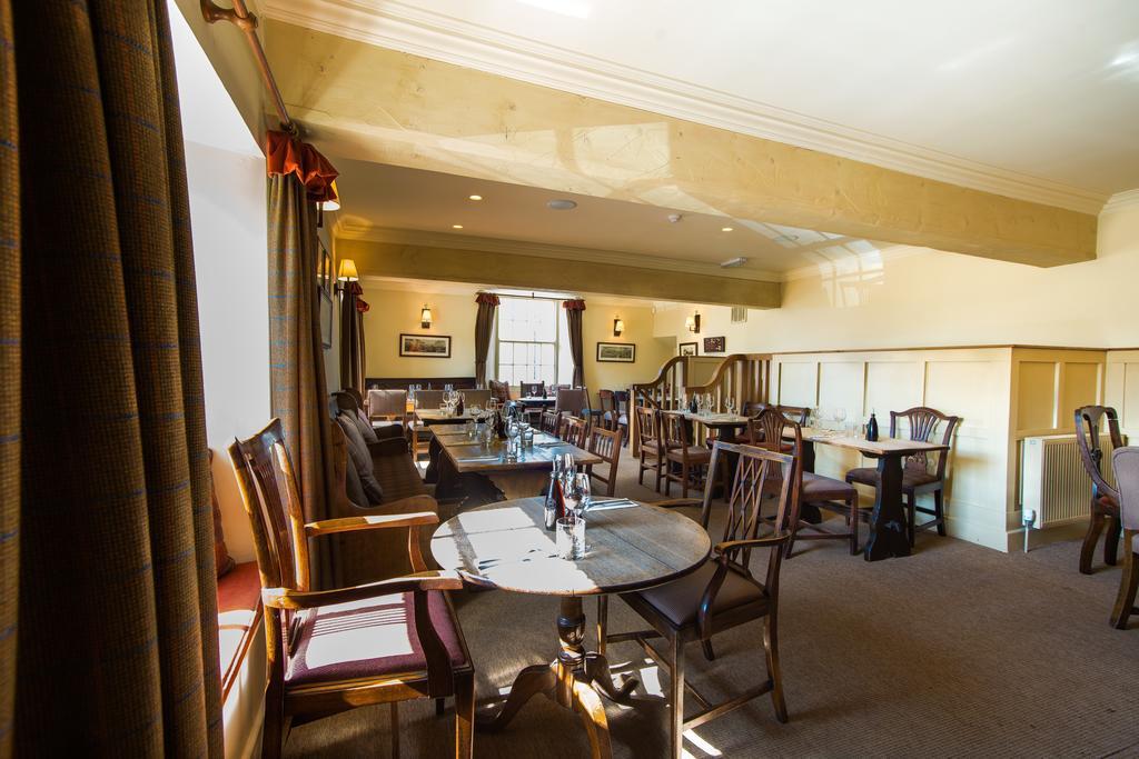 The Assheton Arms Hotel Clitheroe Bagian luar foto